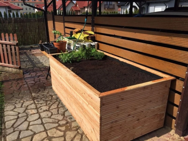 Hochbeet-Breite-200-cm-massives-Lärchenholz-unbehandelt-ohne-Boden-3.jpg