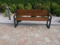 moderne-gartenbank-aus-holz-und-metall-300x225.jpg