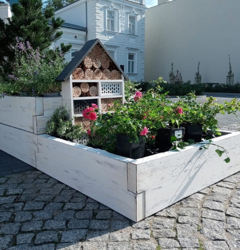 Beton-Gemüsegarten_travertyn-form_2_Typ_H-29cm_1.jpg