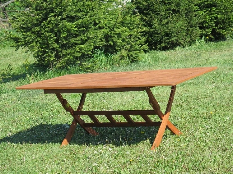 Gartentisch BRADFORD 200 cm 8 Personen 16