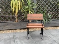 Gartenstuhl mit Armlehne Alu Holz Royal Farbe Kirsche balkon.webp