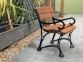 Gartenstuhl mit Armlehne Alu Holz Royal Farbe Kirsche tarras und balkon.webp