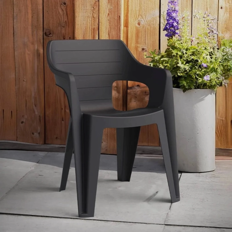 Gartenmöbel-Set Lisa & Bilbao Quadratischer Tisch & 4 stapelbare Stühle – Graphit tisch  berlin.webp