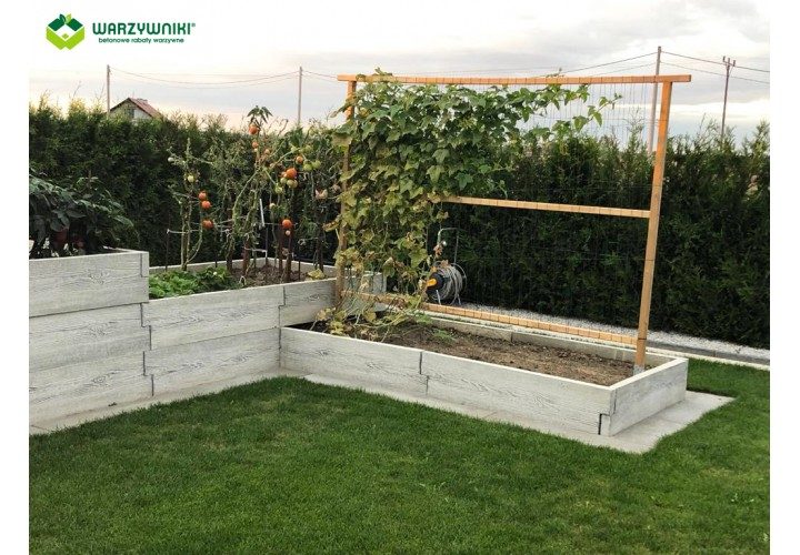 Hochbeet-aus-Beton-in-Holzbrett-Optik-Form-17-Typ-T-abgestuft-86-58-29-3.jpg