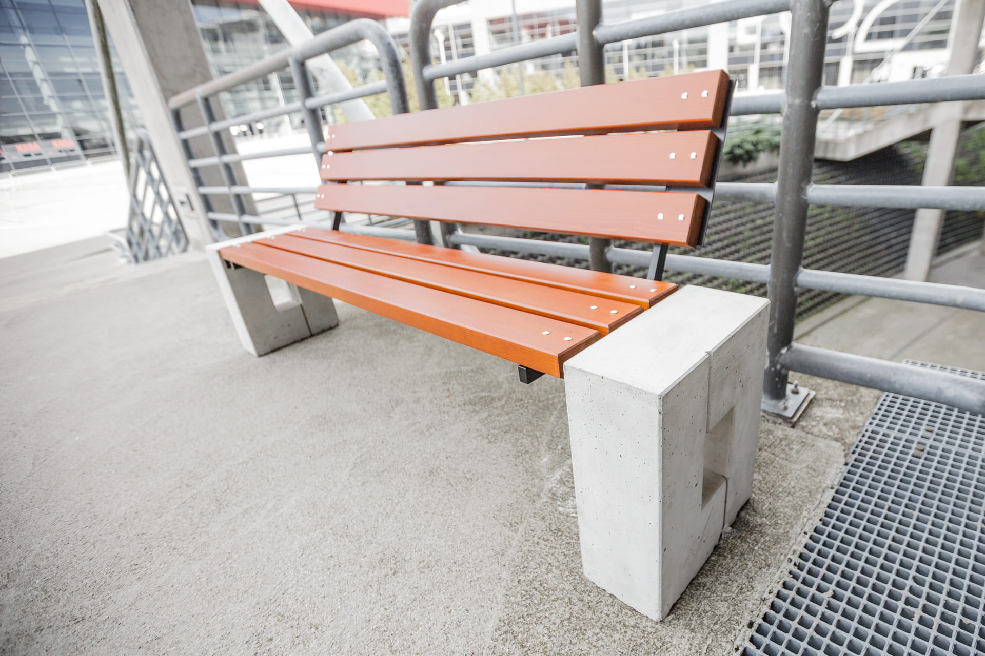 Parkbank Roma BIS Beton Holz Stahl