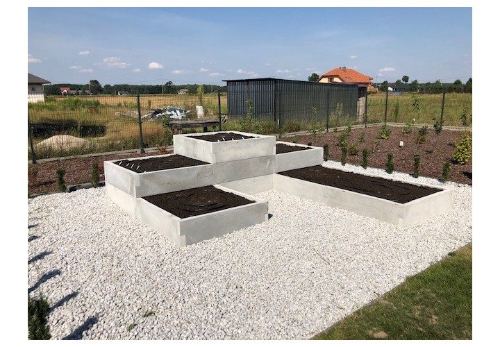 Hochbeet-aus-Beton-in-Holzbrett-Optik-Form-10-Typ-T-abgestuft-29-58-86-3.jpg